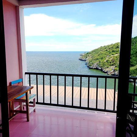 Ocean View Resort - Koh Sichang Bagian luar foto