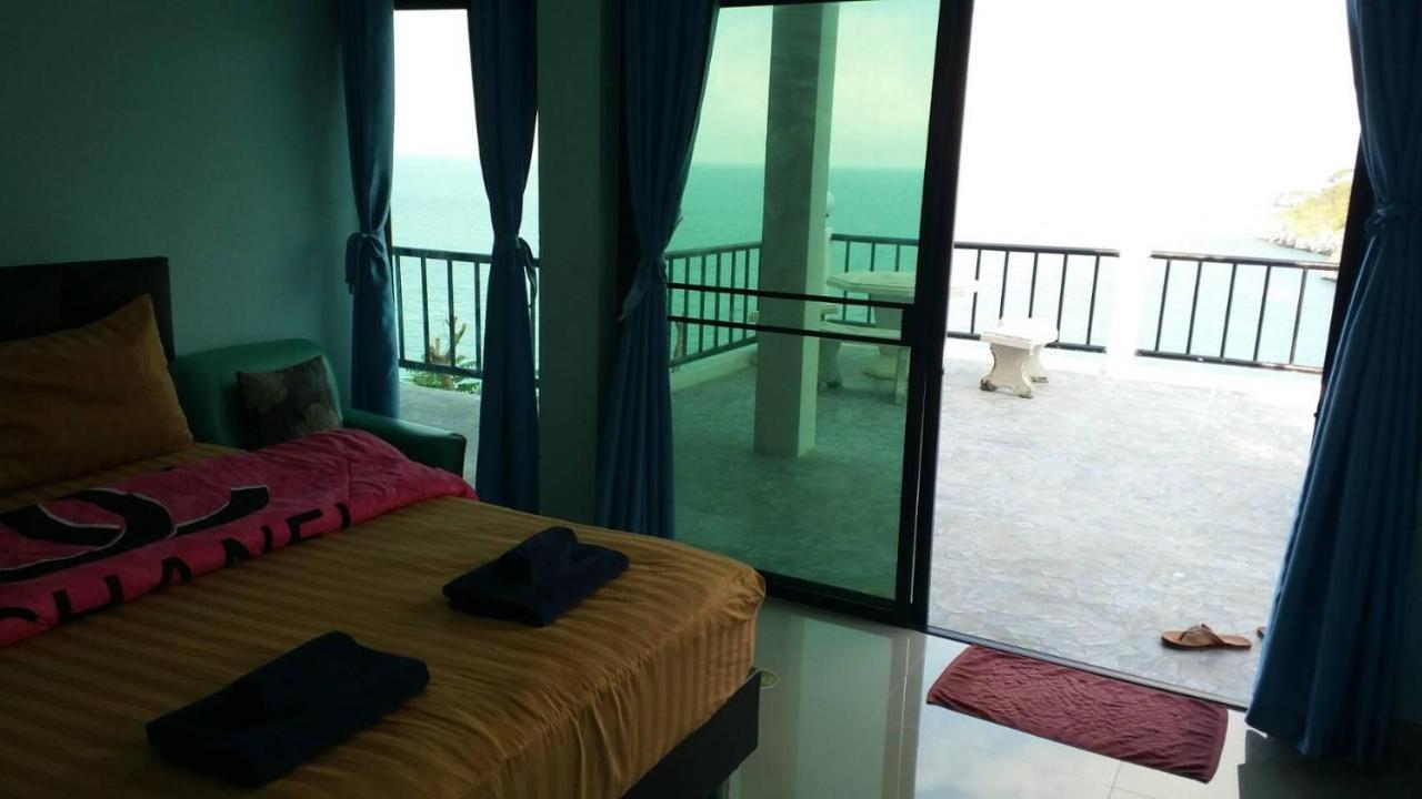 Ocean View Resort - Koh Sichang Bagian luar foto