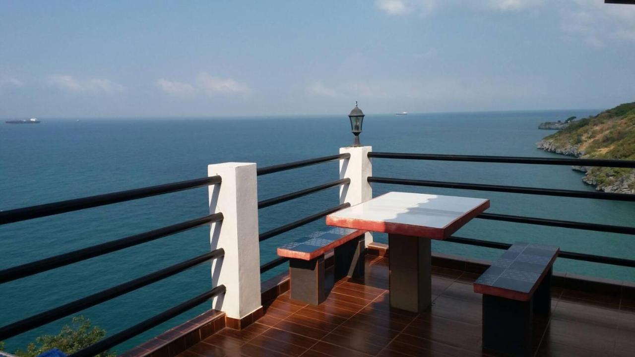 Ocean View Resort - Koh Sichang Bagian luar foto