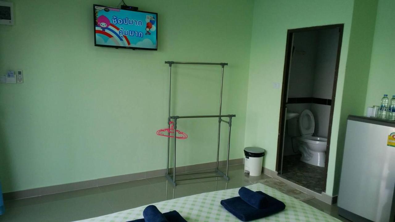 Ocean View Resort - Koh Sichang Bagian luar foto